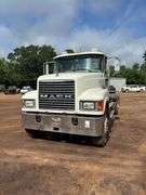 2006 MACK CNH613 TRUCK - VIN: 1M1AJ06YX6N003191