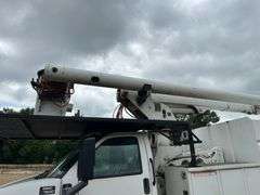 2006 GMC C7500 BUCKET TRUCK - VIN: 1GDL7C1GX6F415270