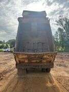 2000 FREIGHTLINER DUMP TRUCK - VIN: 1FUWJJCB0YHB84990