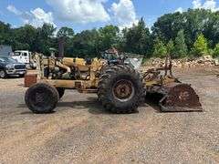OLIVER TRACTOR - SER: 163638A