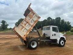 2000 FREIGHTLINER DUMP TRUCK - VIN: 1FUWJJCB9YHB85393