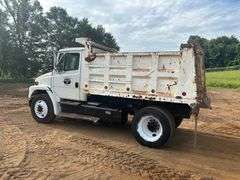 2000 FREIGHTLINER DUMP TRUCK - VIN: 1FUWJJCB0YHB84990