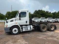 2012 FREIGHTLINER TRACTOR TRUCK - VIN: 1FUJGBDV9CSBR9006