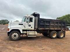 2007 MACK CNH613 DUMP TRUCK - VIN: 1M2AJ06YX7N006427