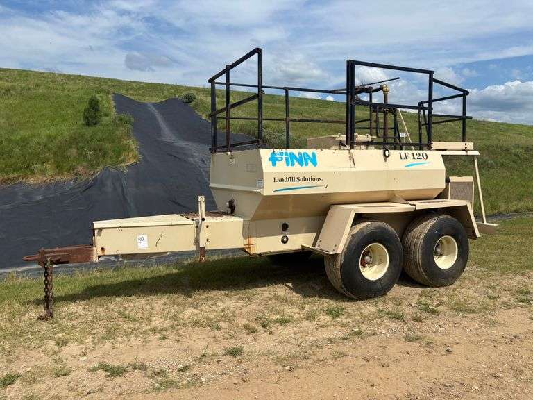 FINN CF120-34 HYDROSEEDER - VIN: 1F9GS182X8F135308