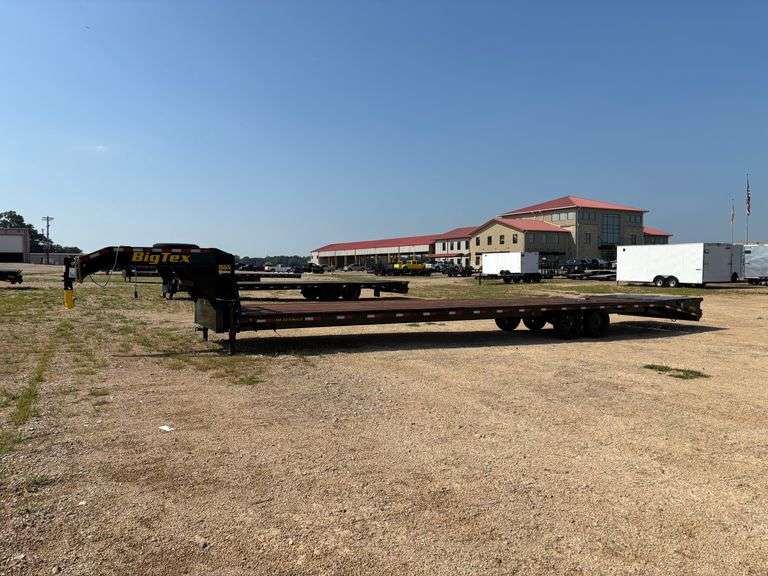 2025 BIG TEX 16GN-40D5A-MRBK GOOSENECK TRAILER - VIN: 16V3F4820S6370863 - SALVAGE/NO TITLE