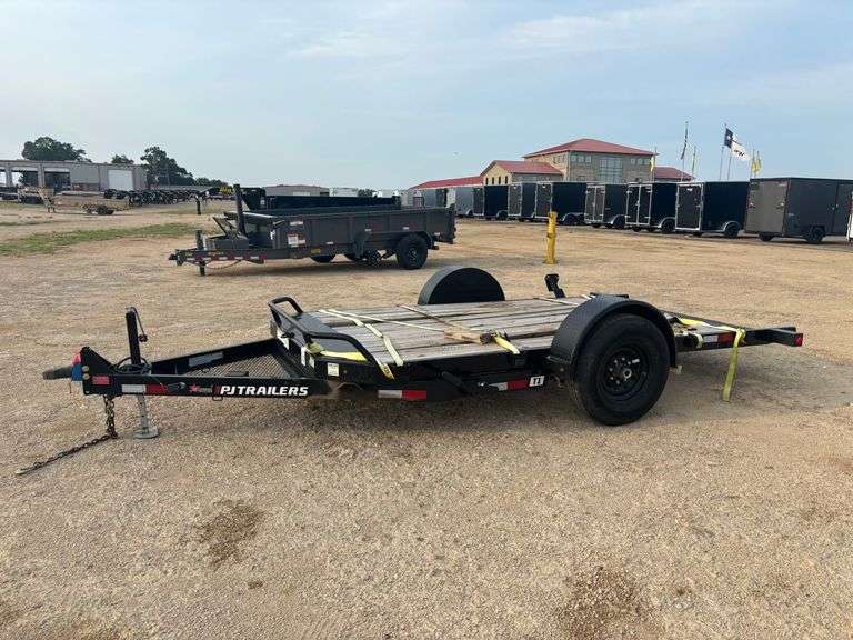 2023 PJ 1C181 TILT TOP BUMPER PULL TRAILER - VIN: 3CV1C1818P2656170