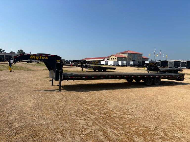 2024 BIG TEX 16GN-35D5A-MRBK GOOSENECK TRAILER - VIN: 16V3F4328R6355321
