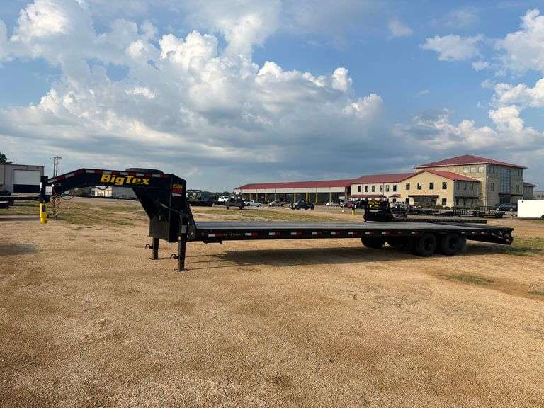 2025 BIG TEX 25GN-40D5A-MRBK GOOSENECK TRAILER - VIN: 16V3F482XS6360308