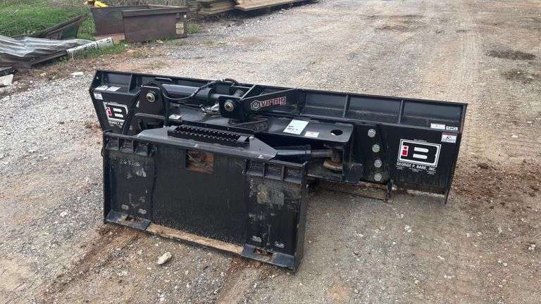 VIRNIG SKID STEER QUICK ATTACH DOZER STYLE 8' BLADE