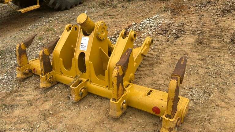 CATERPILLAR 140 M MOTOR GRADER RIPPER ATTACHMENT