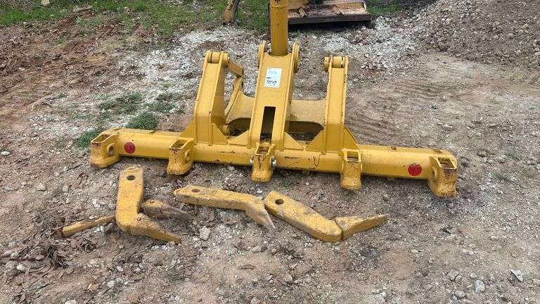 CATERPILLAR 140 K MOTOR GRADER RIPPER ATTACHMENT