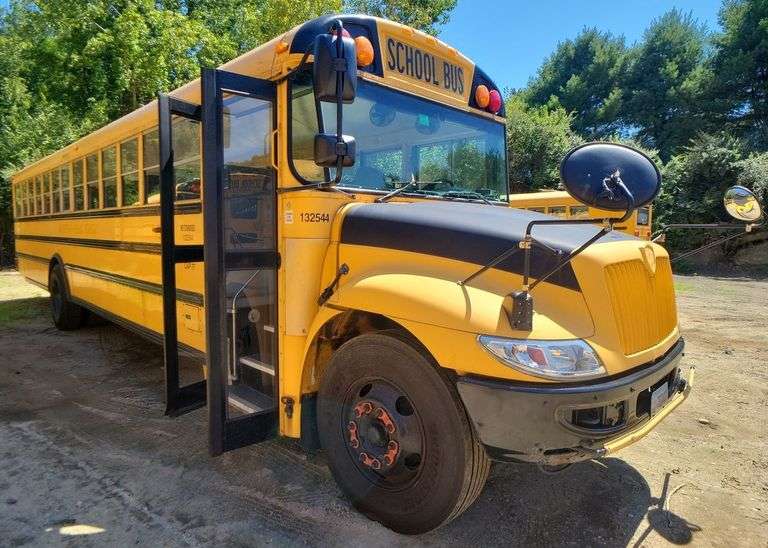 2013 INTERNATIONAL PB105 CE SCHOOL BUS #44