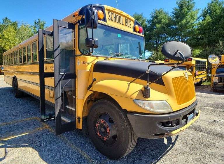 2013 INTERNATIONAL PB105 CE SCHOOL BUS #48