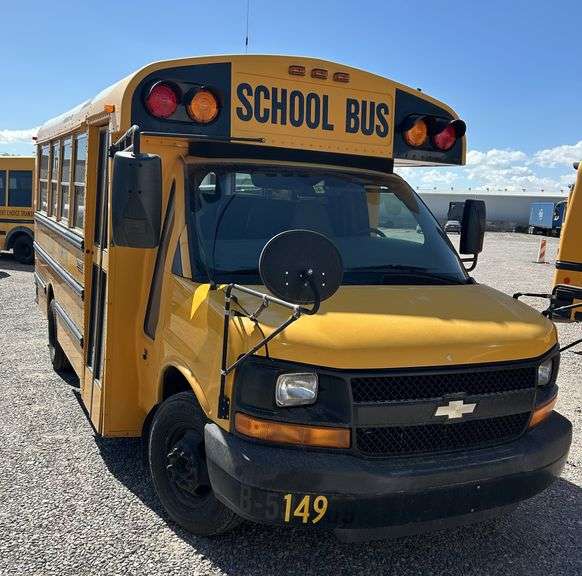 2009 CHEVROLET EXPRESS 3500 THOMAS SMALL SCHOOL BUS #149