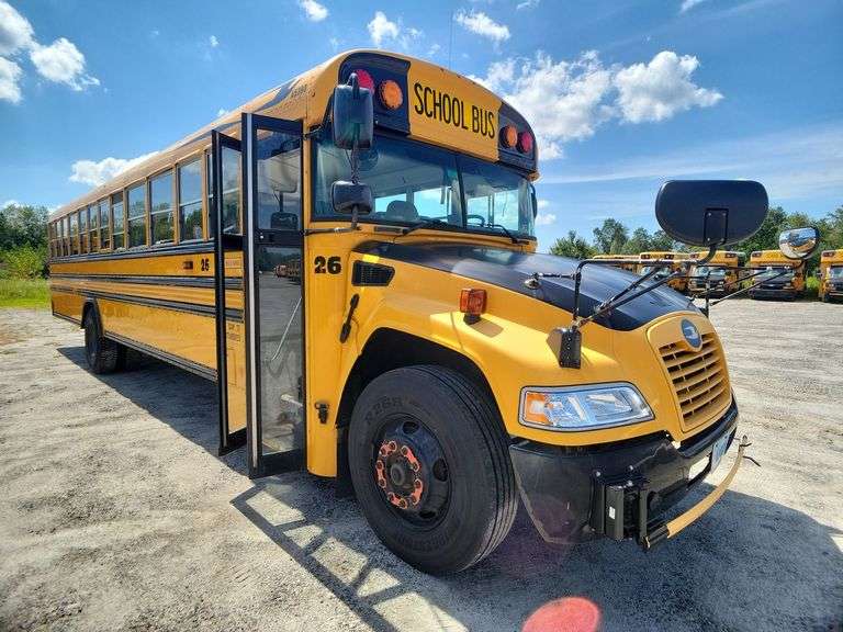 2017 BLUE BIRD BB VISION SCHOOL BUS #A5390-26