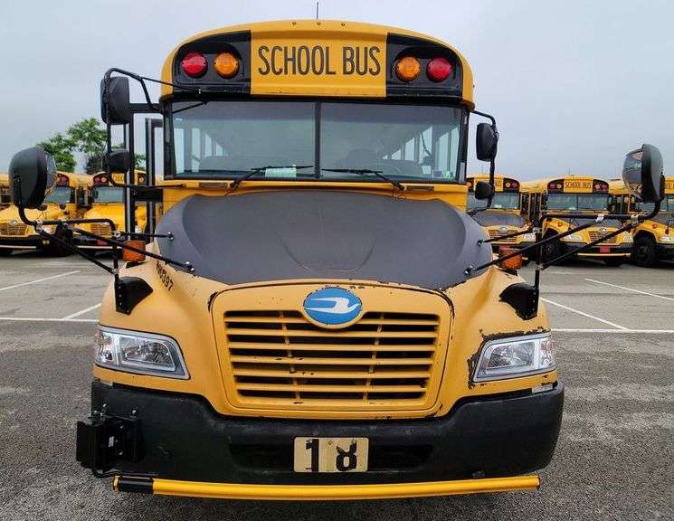 2015 BLUE BIRD BB VISION SCHOOL BUS #118