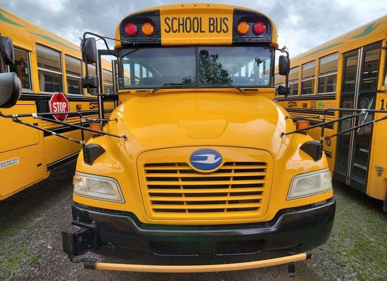 2016 BLUE BIRD BB VISION SCHOOL BUS #99