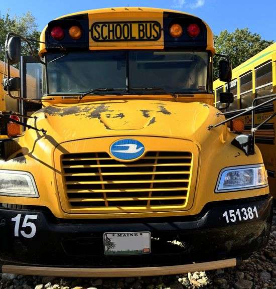 2015 BLUE BIRD BB VISION SCHOOL BUS #15