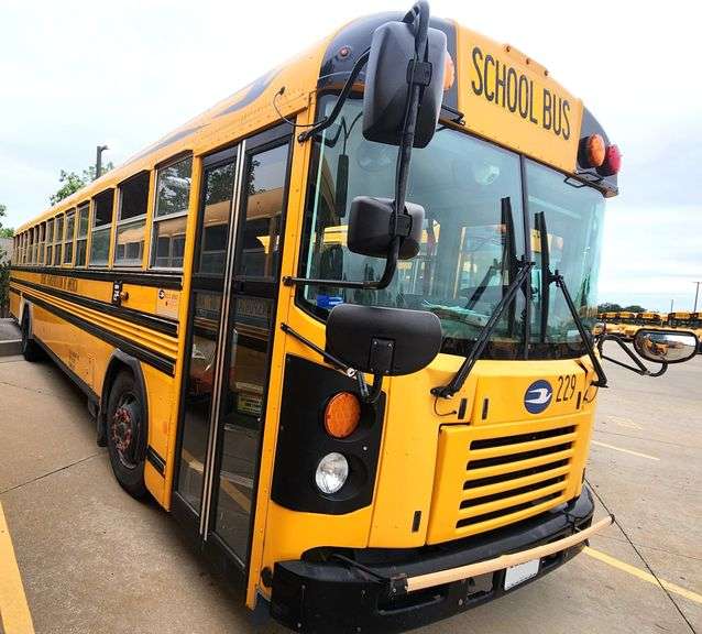 2016 BLUE BIRD ALL AMERICAN SCHOOL BUS #229
