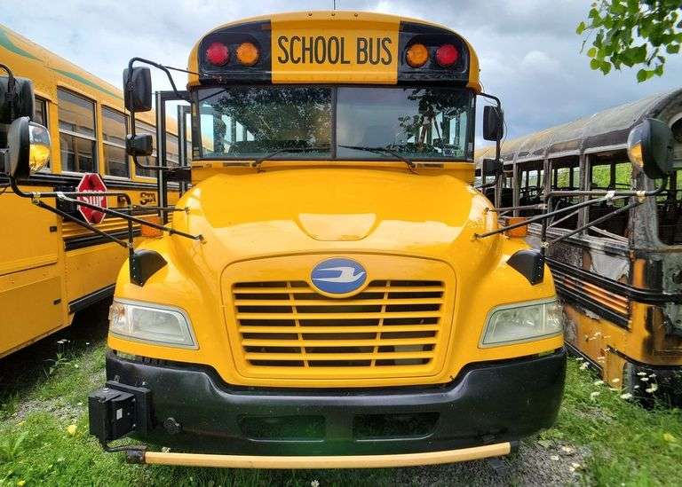 2016 BLUE BIRD BB VISION SCHOOL BUS #97