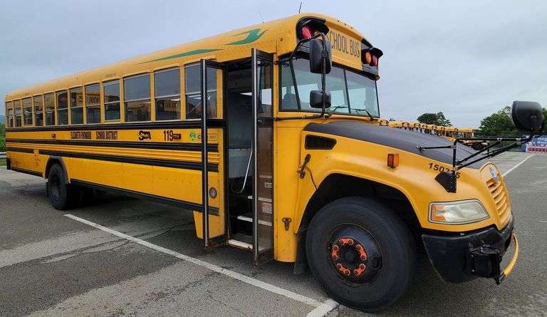 2015 BLUE BIRD BB VISION SCHOOL BUS #119