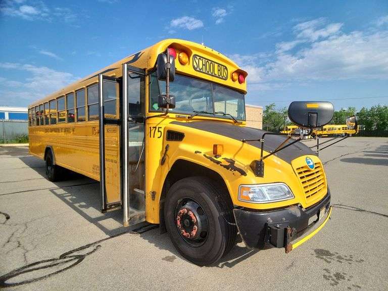 2015 BLUE BIRD BB VISION SCHOOL BUS #175