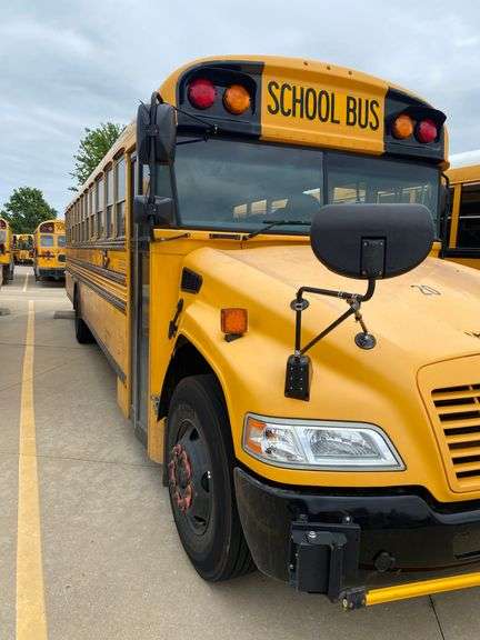 2016 BLUE BIRD BB VISION SCHOOL BUS #2