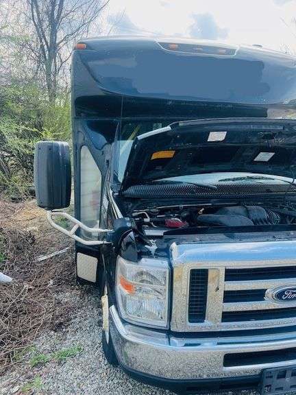 2018 FORD E-450 SUPER DUTY PHOENIX SHUTTLE BUS #90WA