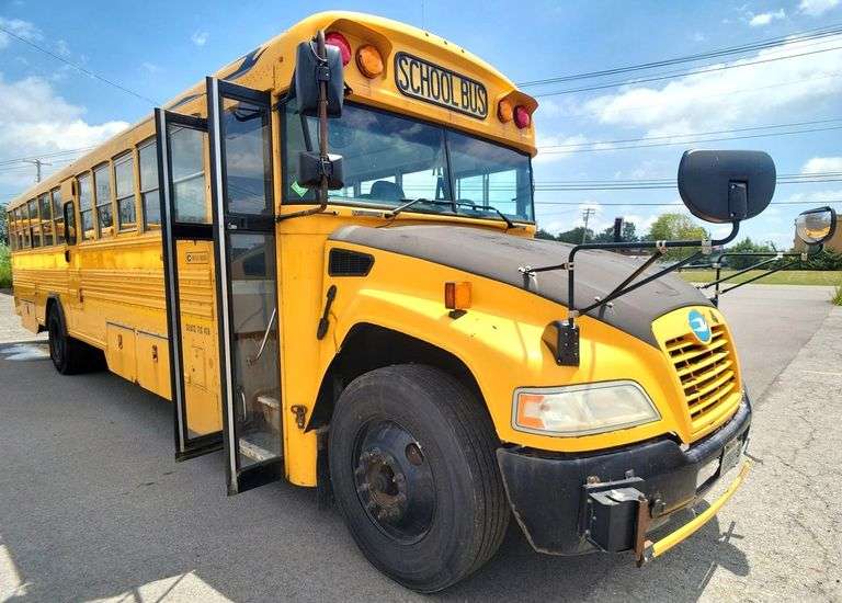 2015 BLUE BIRD BB VISION SCHOOL BUS #103