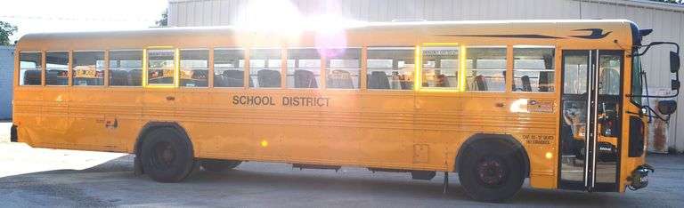 2014 BLUE BIRD ALL AMERICAN SCHOOL BUS #R14