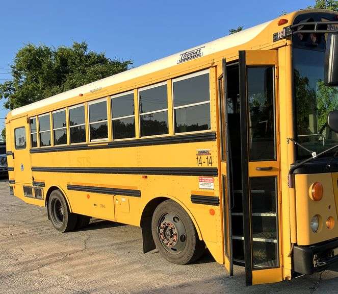 2014 THOMAS BUILT MVP-EF SCHOOL BUS #14-14