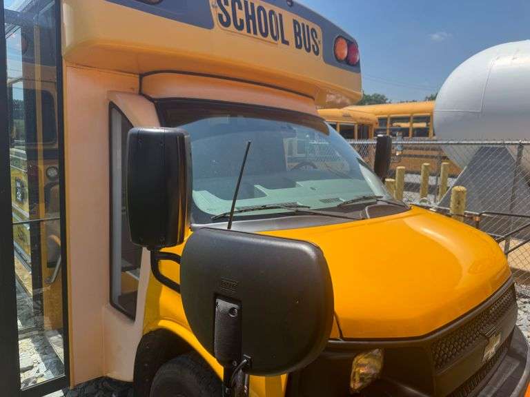(1) 2014 CHEVROLET EXPRESS 3500 COLLINS SMALL SCHOOL BUS and (5) 2014 CHEVROLET EXPRESS 4500 COLLINS SMALL SCHOOL BUSES Located in MOUNT JOY, PA