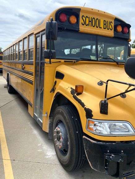 2016 BLUE BIRD BB VISION SCHOOL BUS #102
