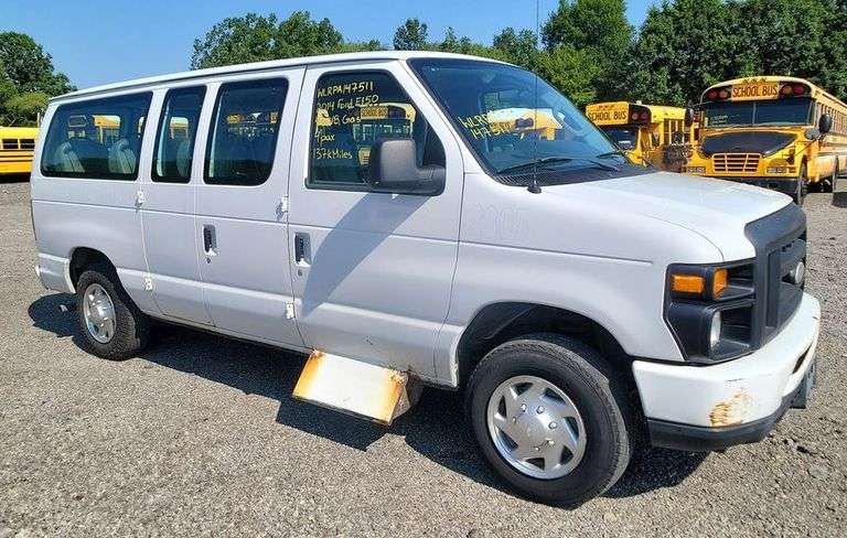 2014 FORD ECONOLINE E-150 VAN #2805
