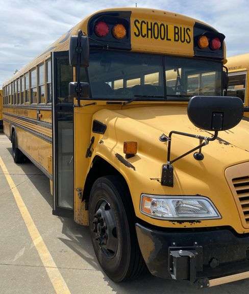 2016 BLUE BIRD BB VISION SCHOOL BUS #71