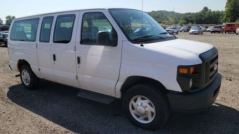 2014 FORD ECONOLINE E-150 VAN #2518