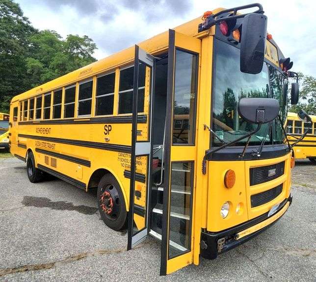 2014 THOMAS BUILT MVP-EF SCHOOL BUS #SP