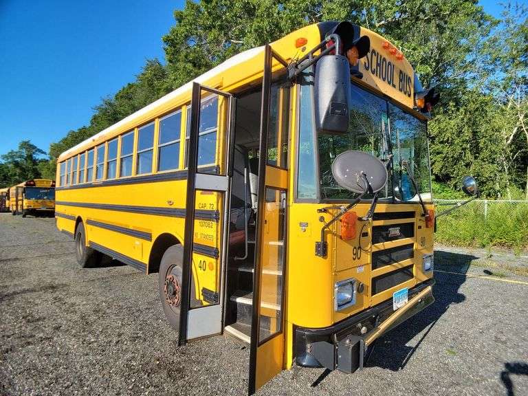 2013 THOMAS BUILT SAF-T-LINER MVP EF SCHOOL BUS #90