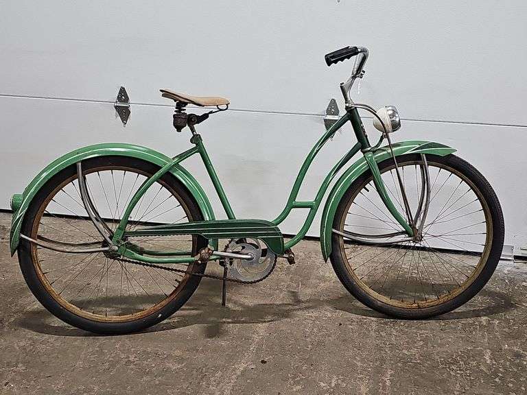 1950's Road Master- Very good original paint with graphics. Intact head badge.