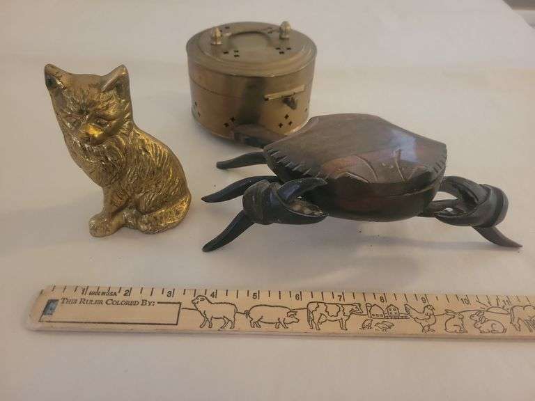 Wooden Crab and Brass Decor