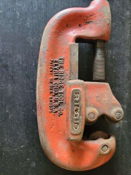 Rigid 1-2" Pipe Cutter