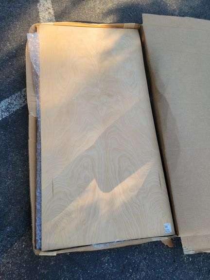 2 Pcs. Veneer