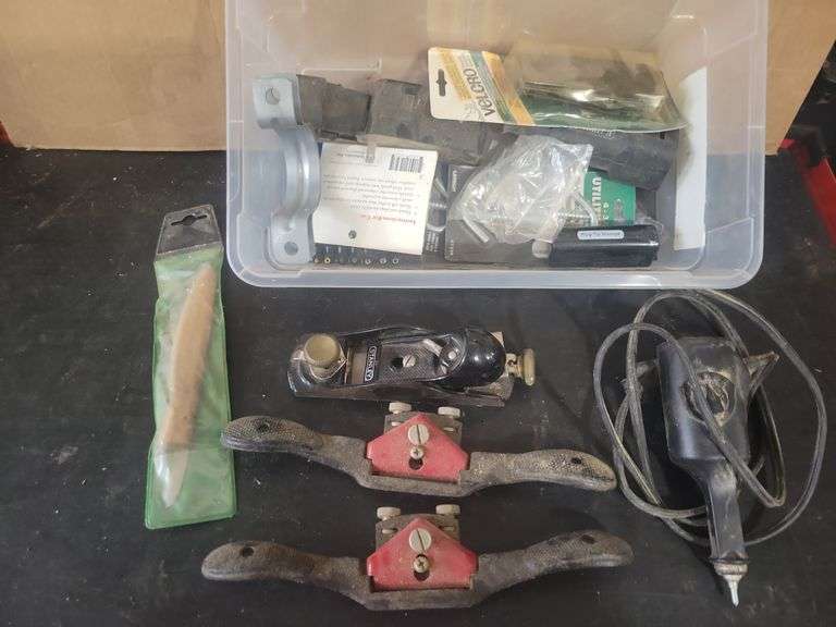 Stanley Plane, Shaves , and Engraver