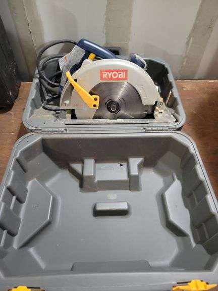 Ryobi 13 Amp Circular Saw