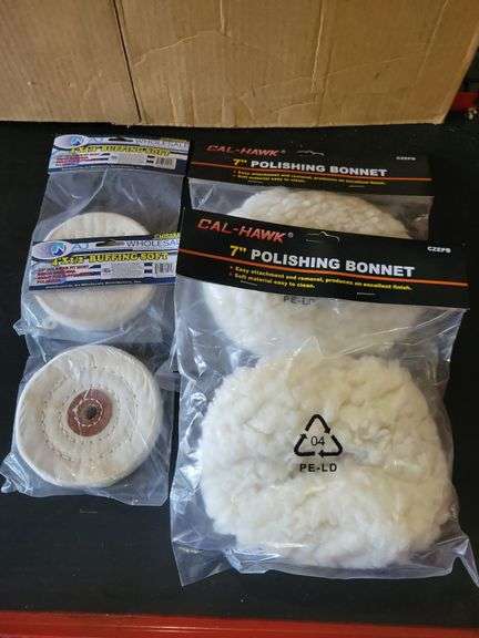 2 4" & 7" Buffing Pads