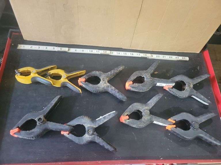9 Hand Clamps