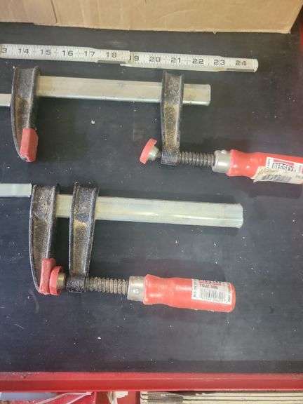 4 Bessey Clamps