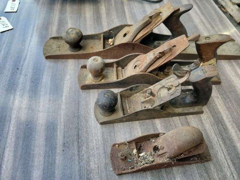 4 Hand Planes