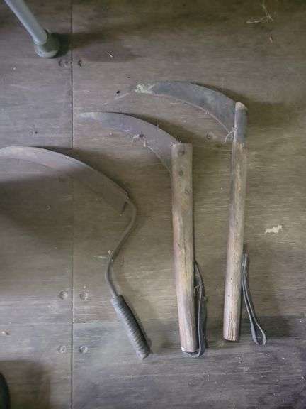 Wood Handle Sickles